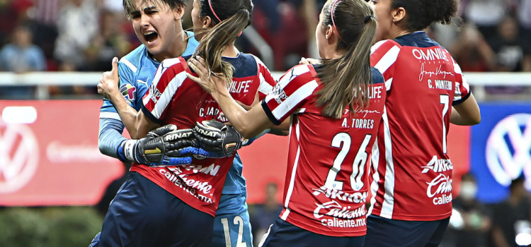 Chivas Femenil campeonas de la Liga MX