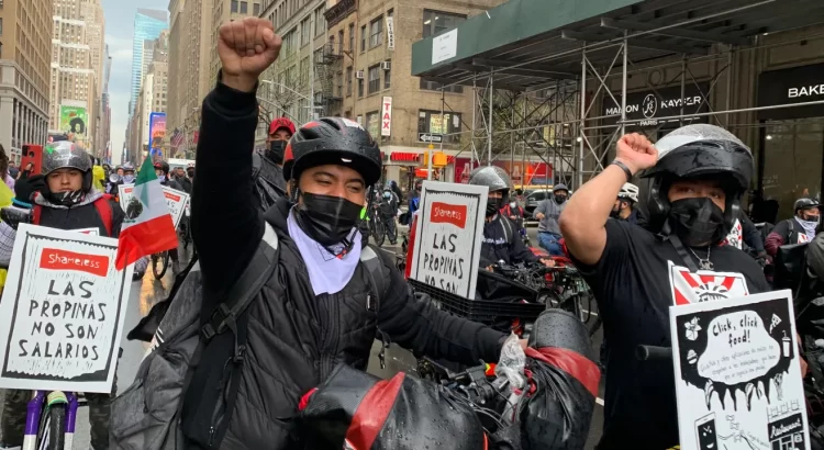 La corte suprema fallo a favor de un salario mínimo para los deliveristas en Nueva York La corte suprema fallo a favor de un salario mínimo para los deliveristas en Nueva York