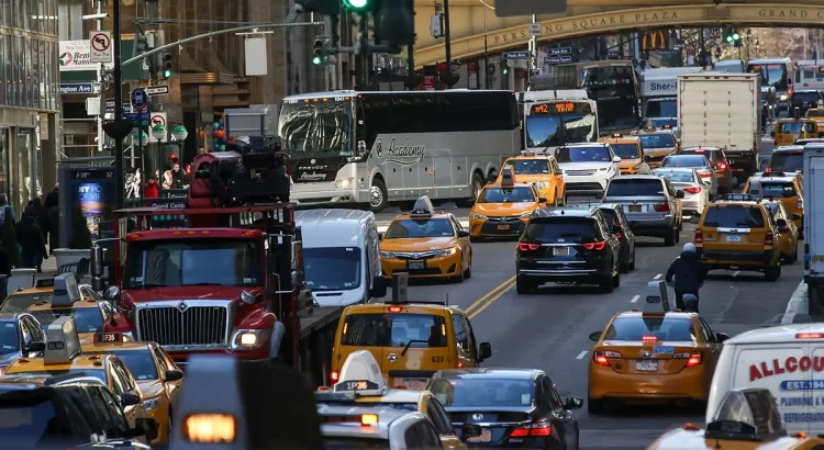 Miles de licencias de conducir están en riesgo de suspensión en Nueva York