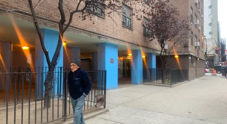 70 trabajadores de NYCHA detenidos por corrupción en Nueva York