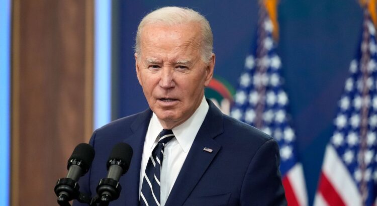 Biden ofrece ciudadanía a cónyuges de ciudadanos estadounidenses