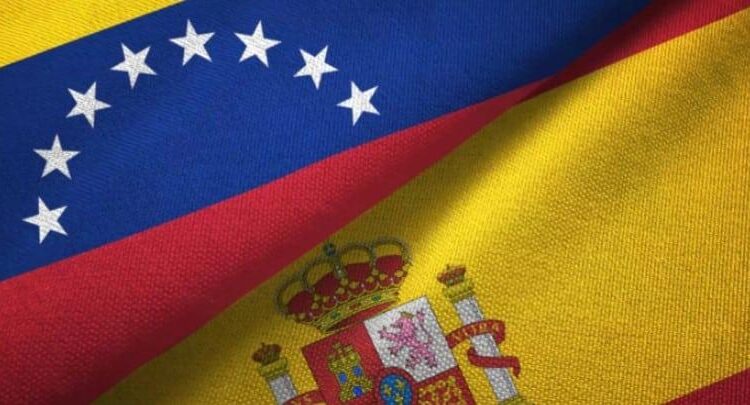 Venezuela convoca al embajador español y amenaza con suspender relaciones diplomáticas