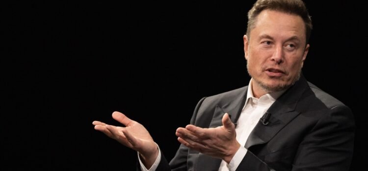 21 empleados federales de de EU renuncian para no colaborar con Musk