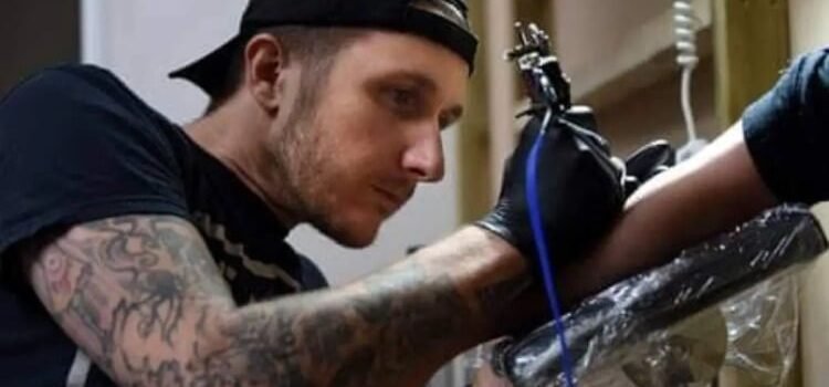 ¿Te harías un tatuaje a ciegas?