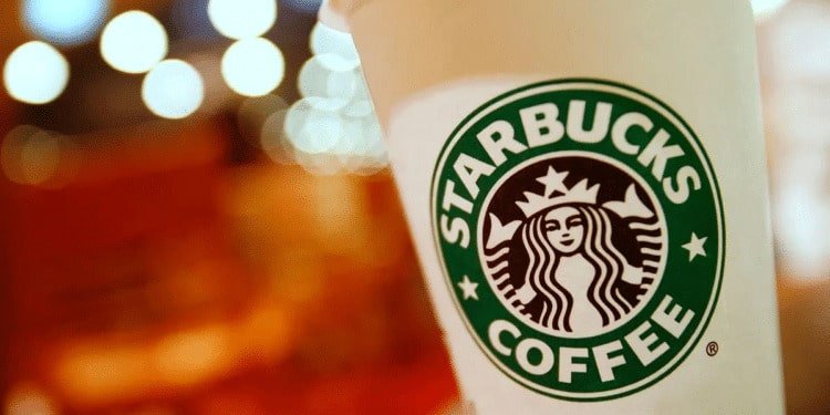 Repartidor se quema con un café y demanda a Starbucks por 50 mdd Repartidor se quema con un café y demanda a Starbucks por 50 mdd