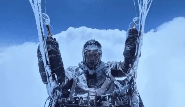 Parapentista chino escapó por poco de la muerte tras alcanzar una altitud de 8.598 metros