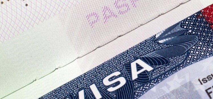 Nuevas restricciones de viaje de Trump que entran en vigor