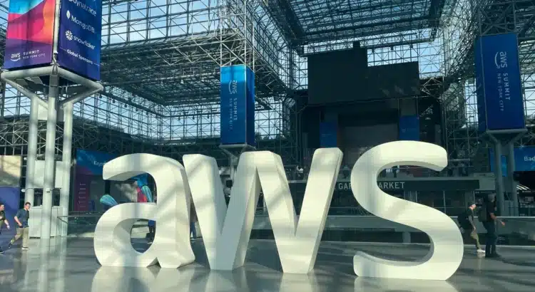 AWS anuncia nuevas innovaciones para la creación de agentes de IA en AWS Summit New York 2025