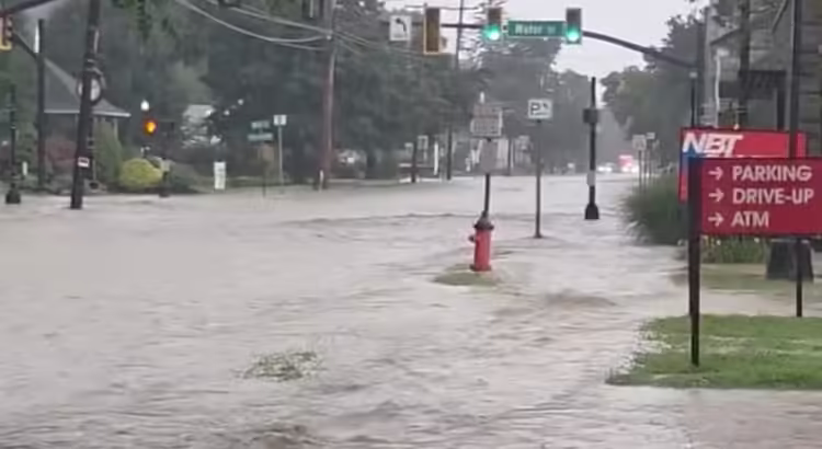 Inundaciones repentinas amenazan condados del sur de Nueva York
