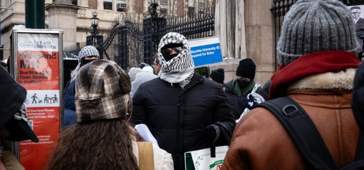 Nueva York ordena a los supervisores de derechos civiles combatir el antisemitismo