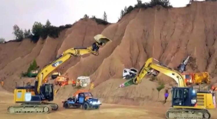 Con maquinaria pesada ofrecieron su versión de Romeo y Julieta