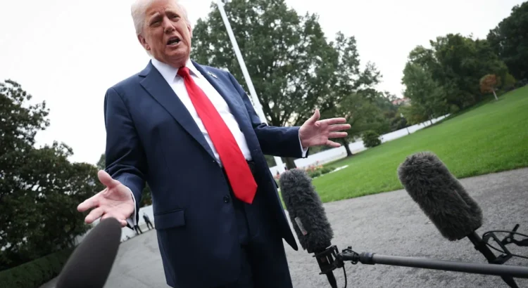 Trump restituye $187 millones a Nueva York tras protestas por recortes en seguridad antiterrorista