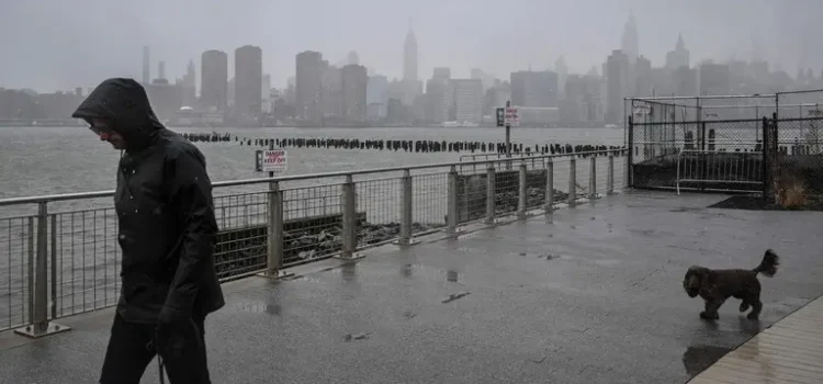Nueva York declara estado de emergencia ante tormenta nor’easter